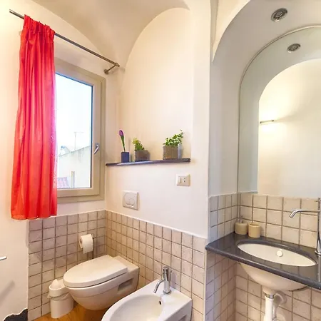 住宿加早餐酒店 Ebo' 奧爾比亞