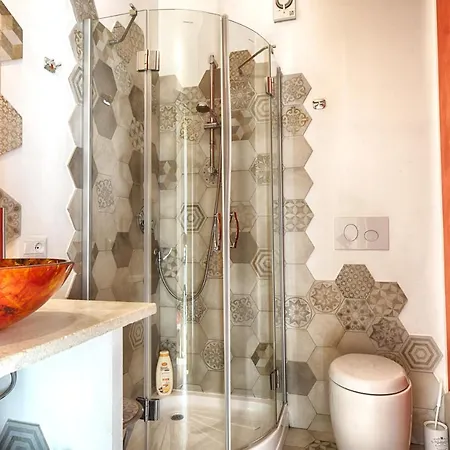 Ebo' Oda ve Kahvaltı