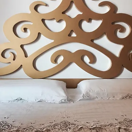 Oda ve Kahvaltı Ebo'