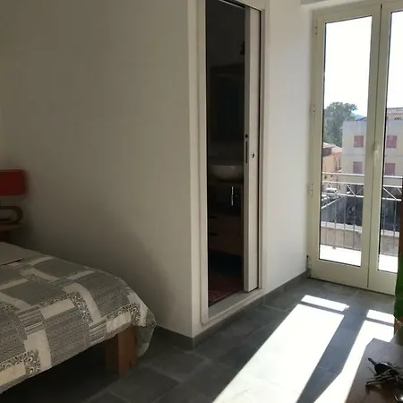 Oda ve Kahvaltı Ebo'