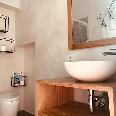 Oda ve Kahvaltı Ebo' Olbia